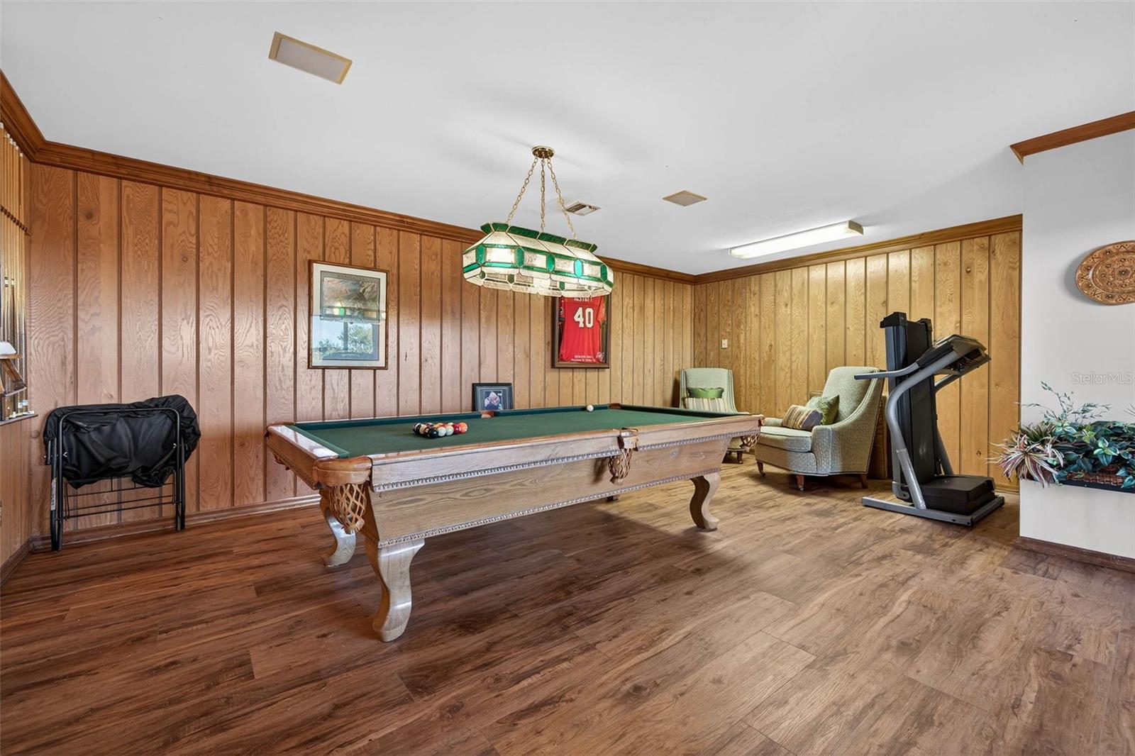 TB8466998 Property Photo