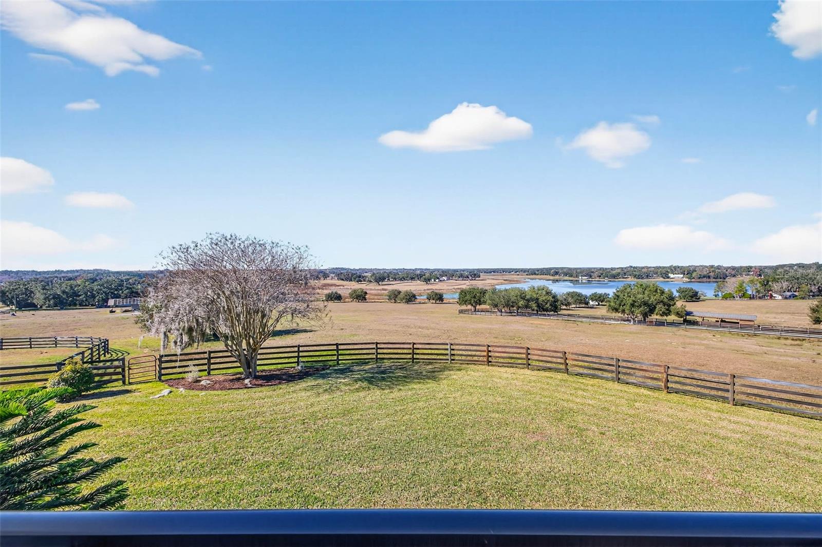 TB8466998 Property Photo