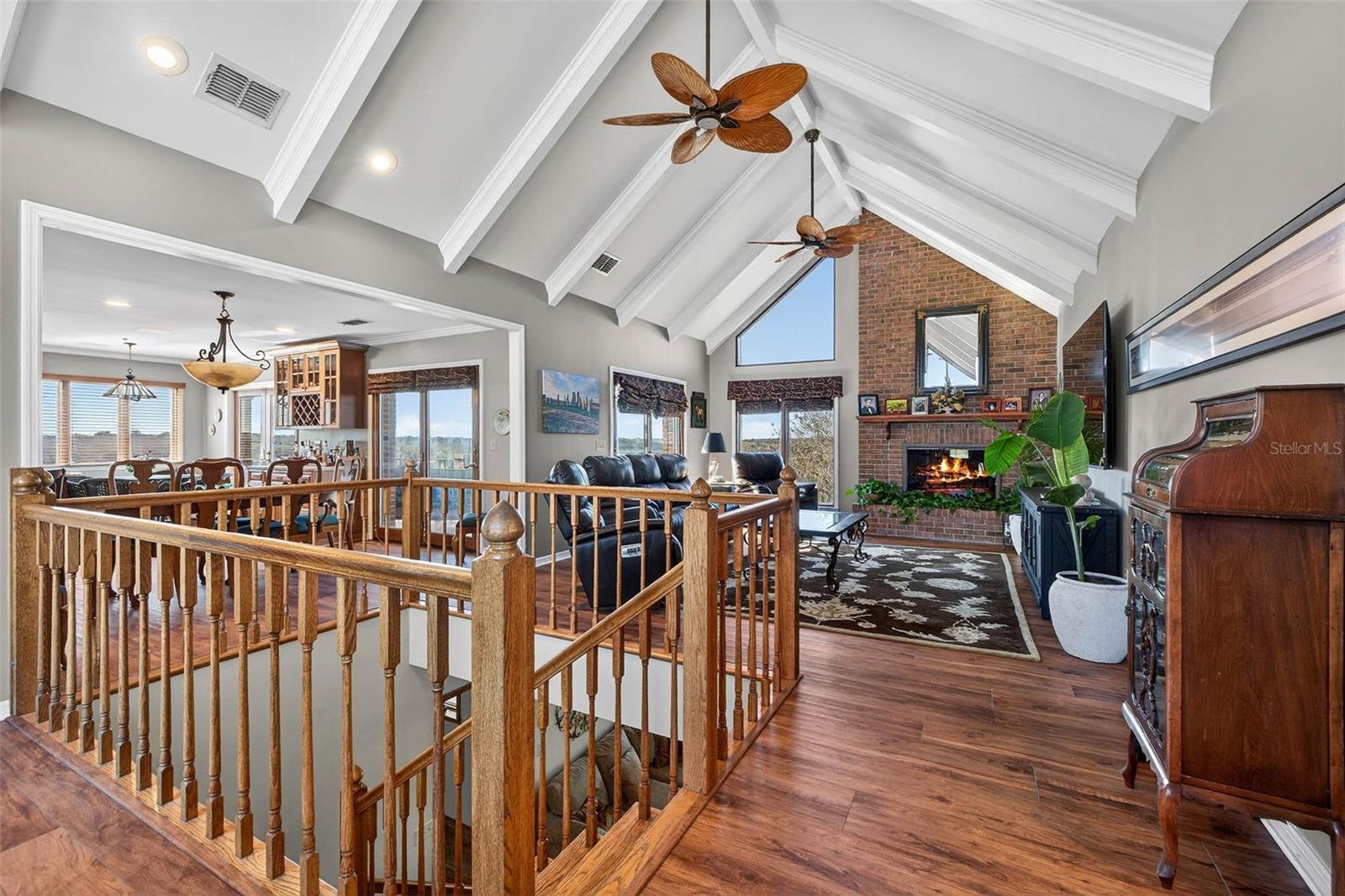 TB8466998 Property Photo