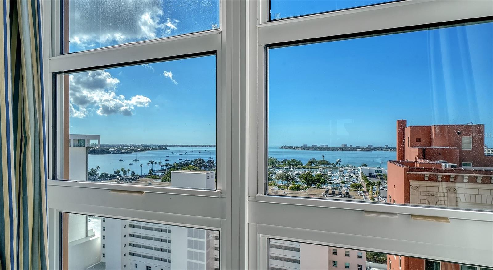 A4679211 Property Photo