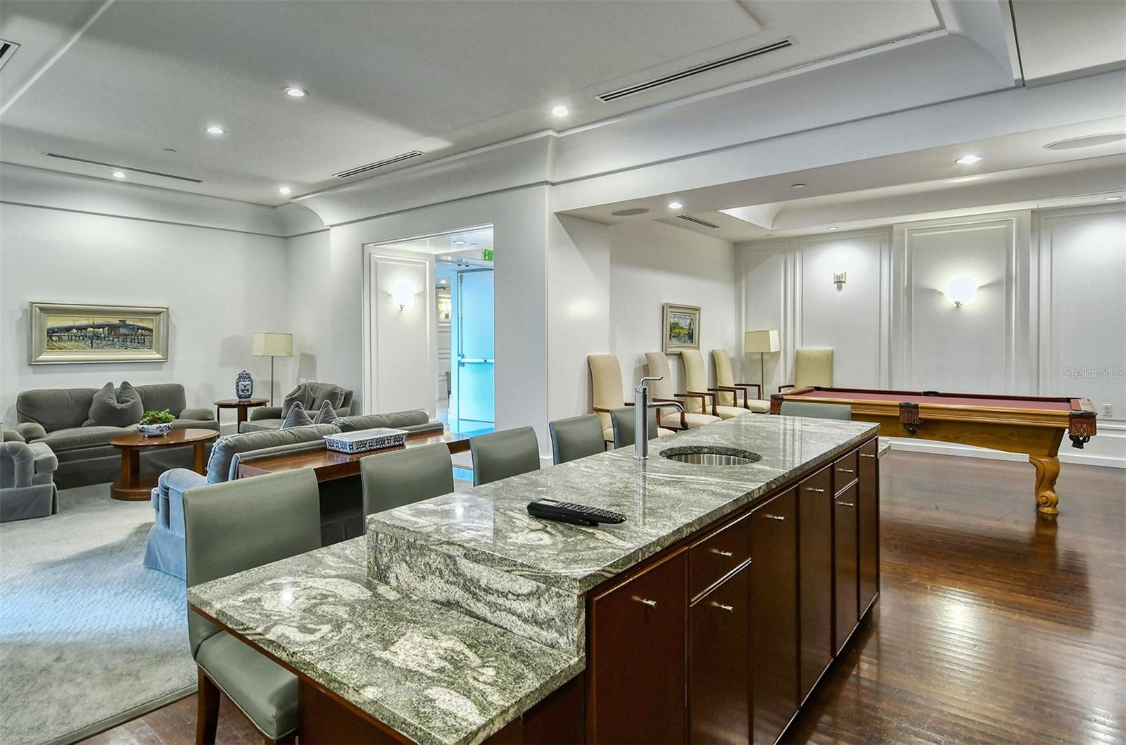 A4679211 Property Photo