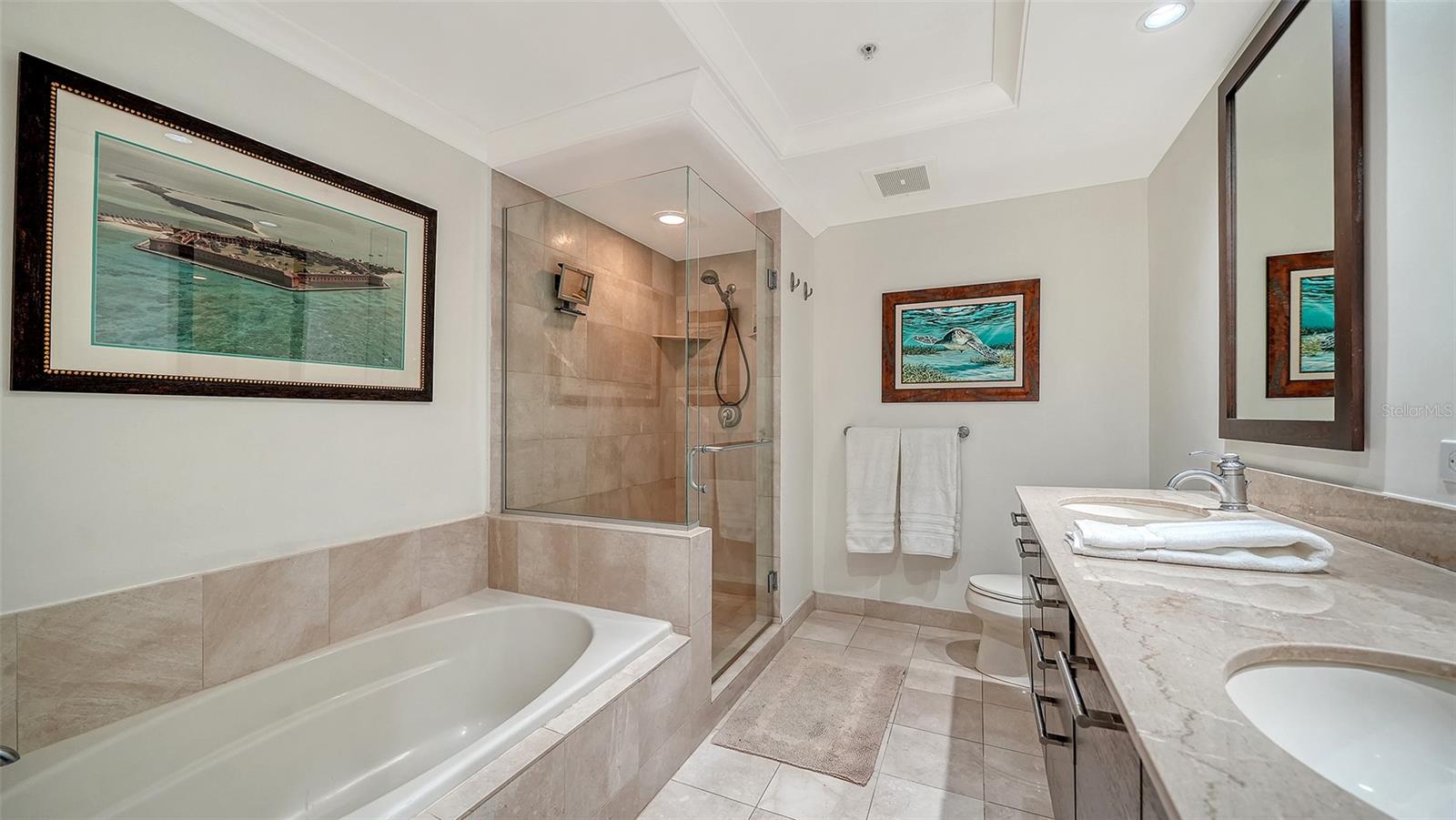 A4679211 Property Photo