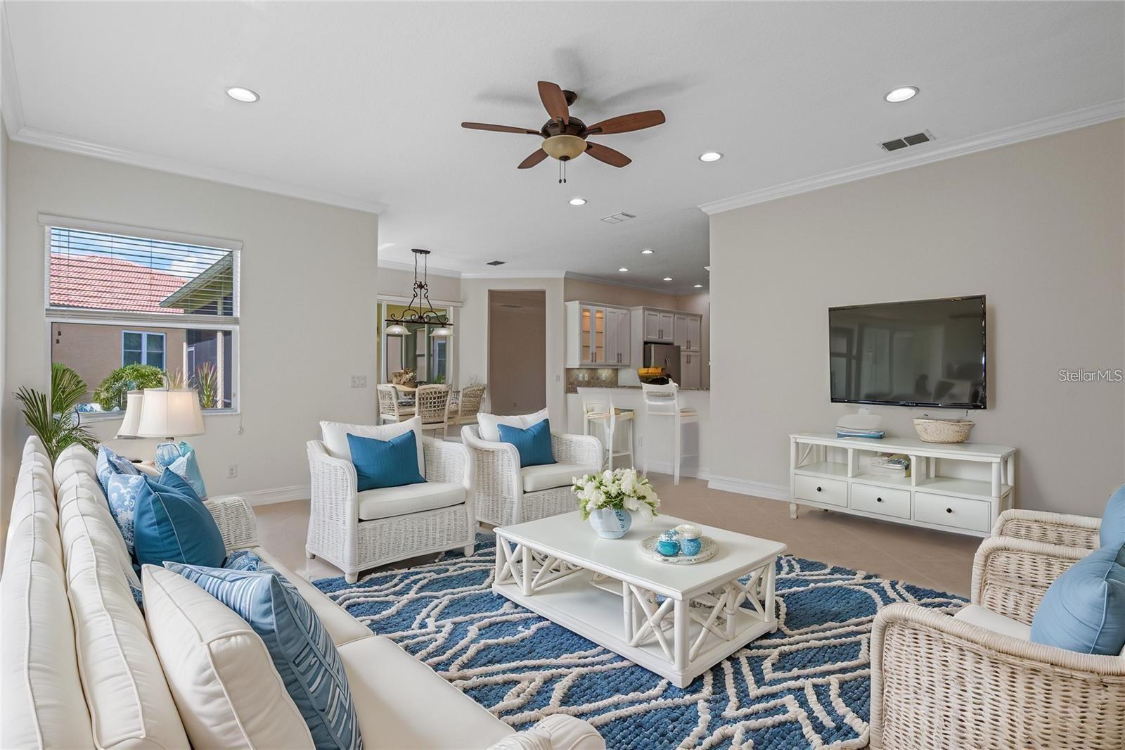 4963 SAPPHIRE SOUND DR, WIMAUMA, FL, 33598