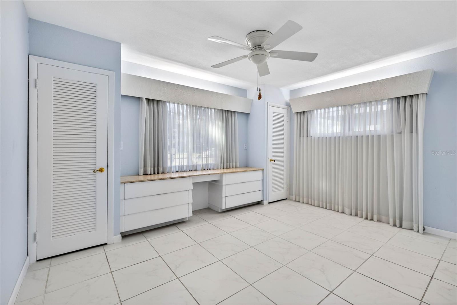 6701 BURLINGTON AVE N, ST PETERSBURG, FL, 33710