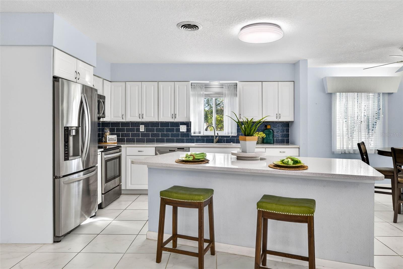 6701 BURLINGTON AVE N, ST PETERSBURG, FL, 33710