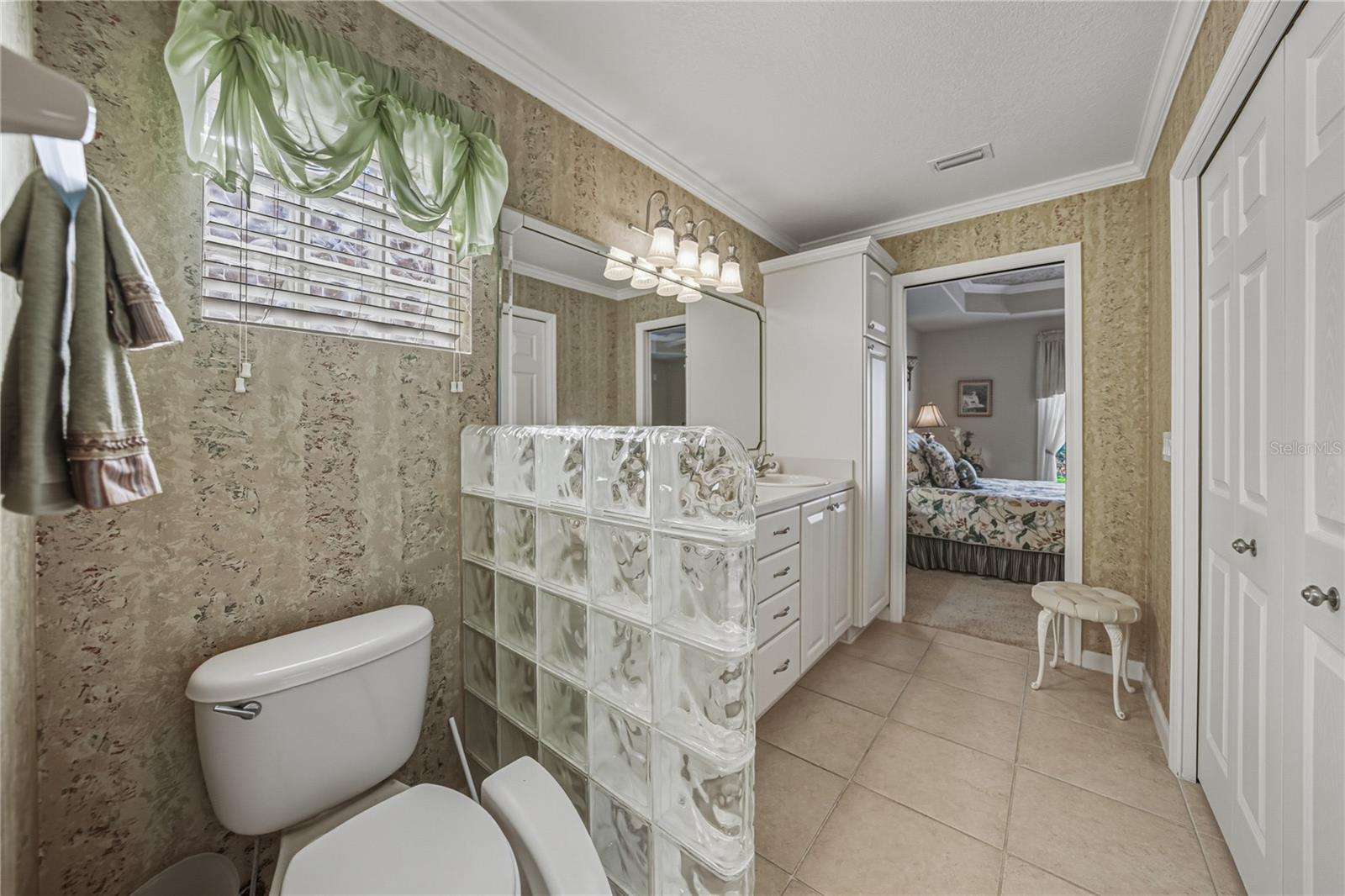 332 NIBLICK CIR, WINTER HAVEN, FL, 33881