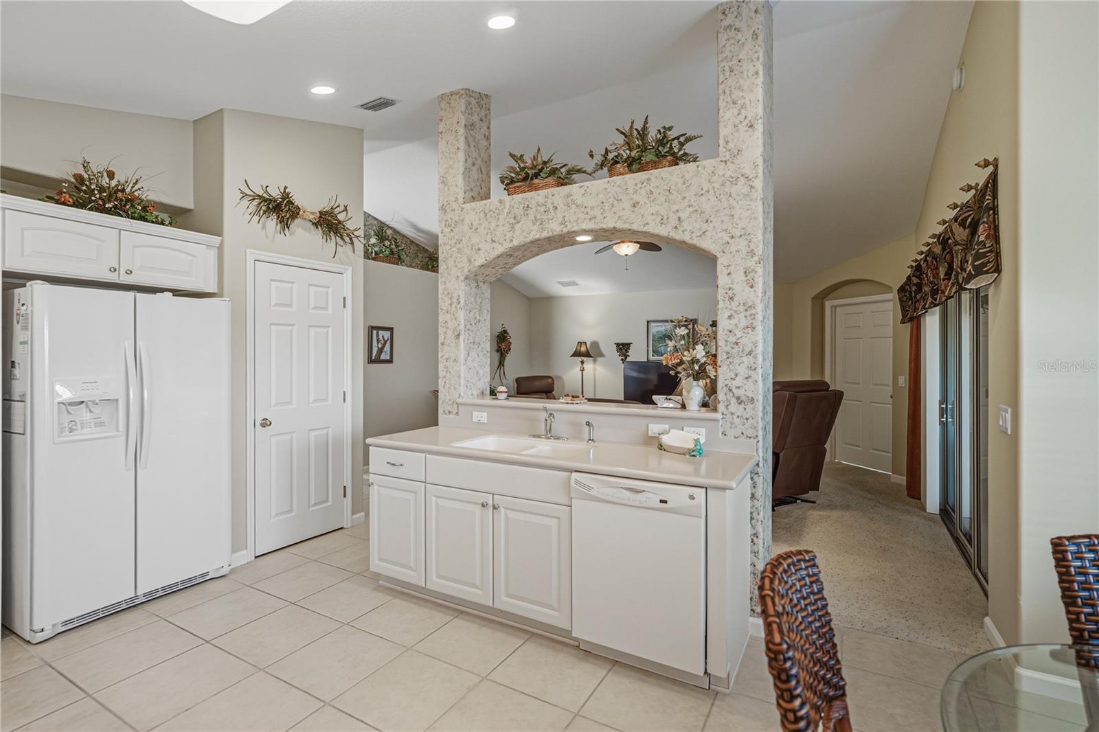 332 NIBLICK CIR, WINTER HAVEN, FL, 33881