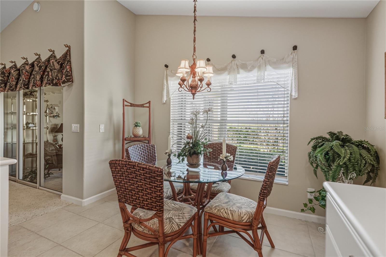 332 NIBLICK CIR, WINTER HAVEN, FL, 33881