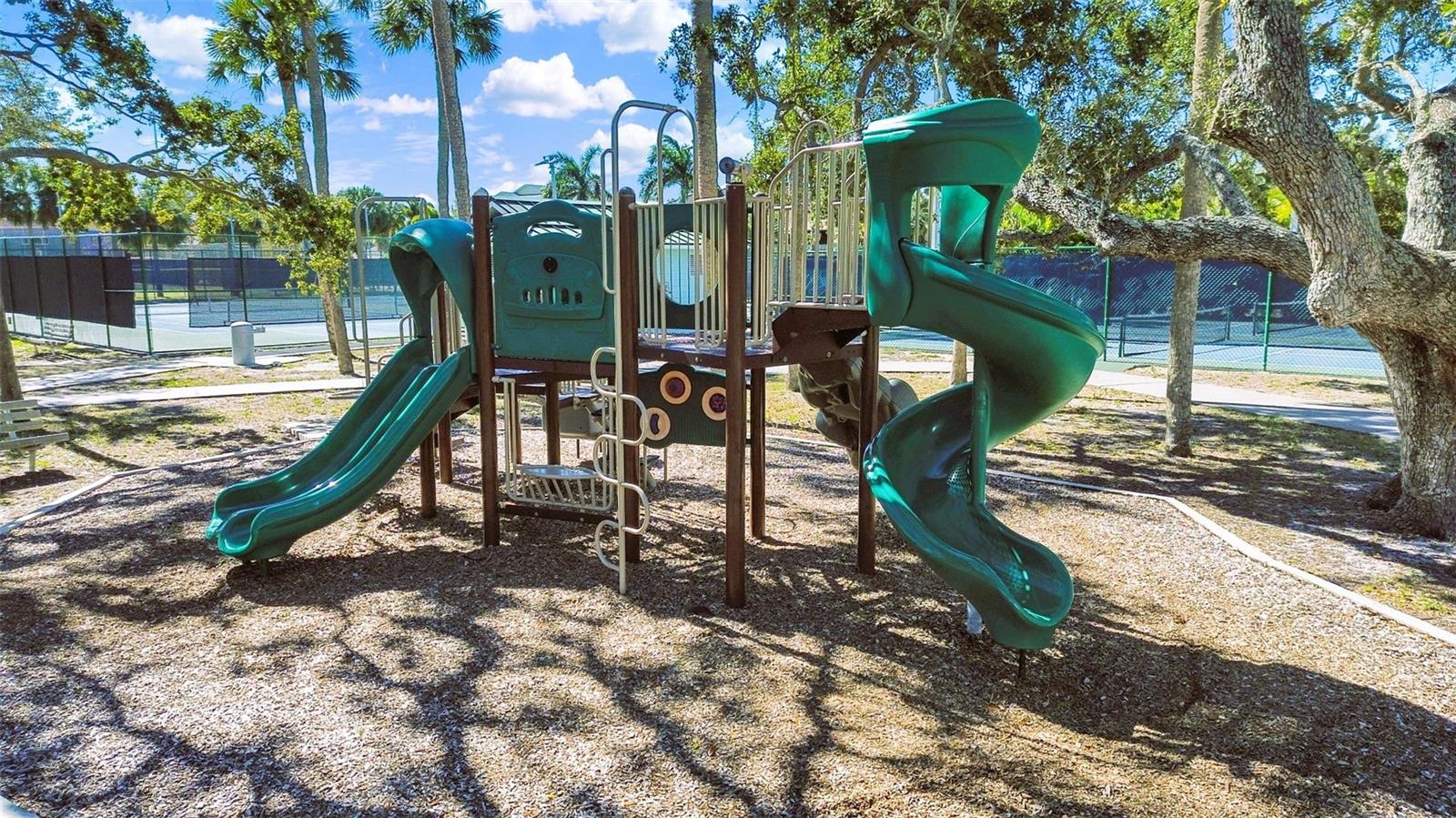 825 E GULF BLVD #110, INDIAN ROCKS BEACH, FL, 33785