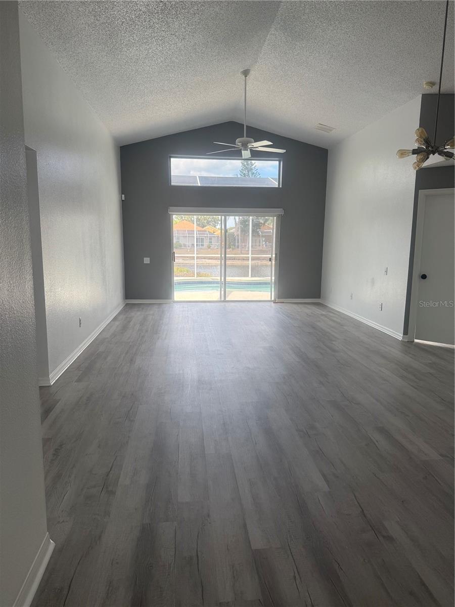 12605 MIDPOINTE DR, RIVERVIEW, FL, 33578