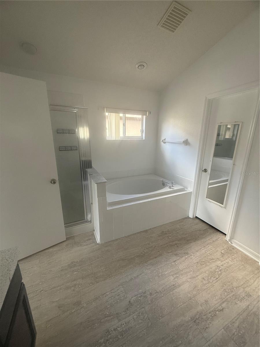 12605 MIDPOINTE DR, RIVERVIEW, FL, 33578