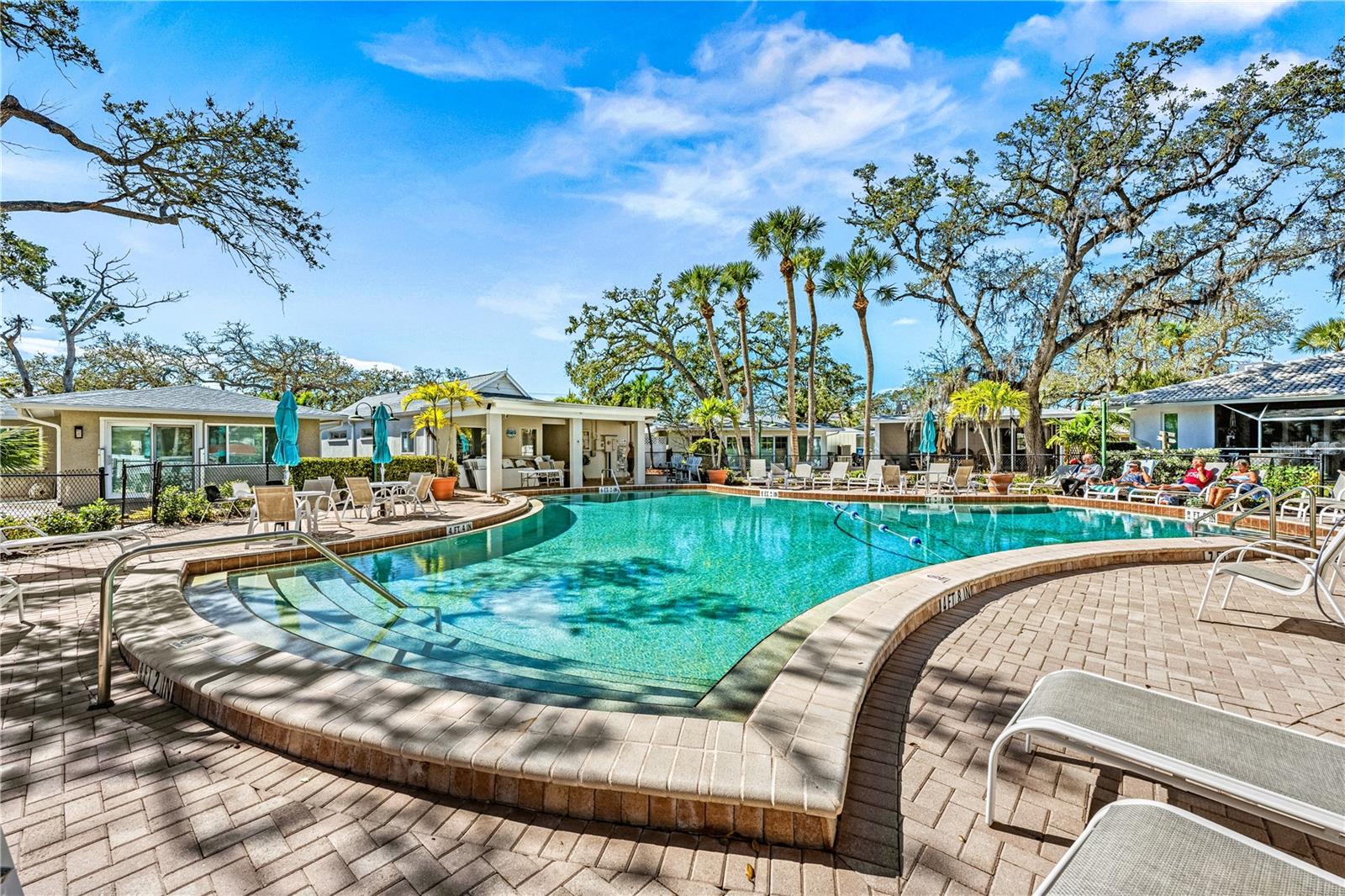 1320 MOONMIST DR #B-11, SARASOTA, FL, 34242