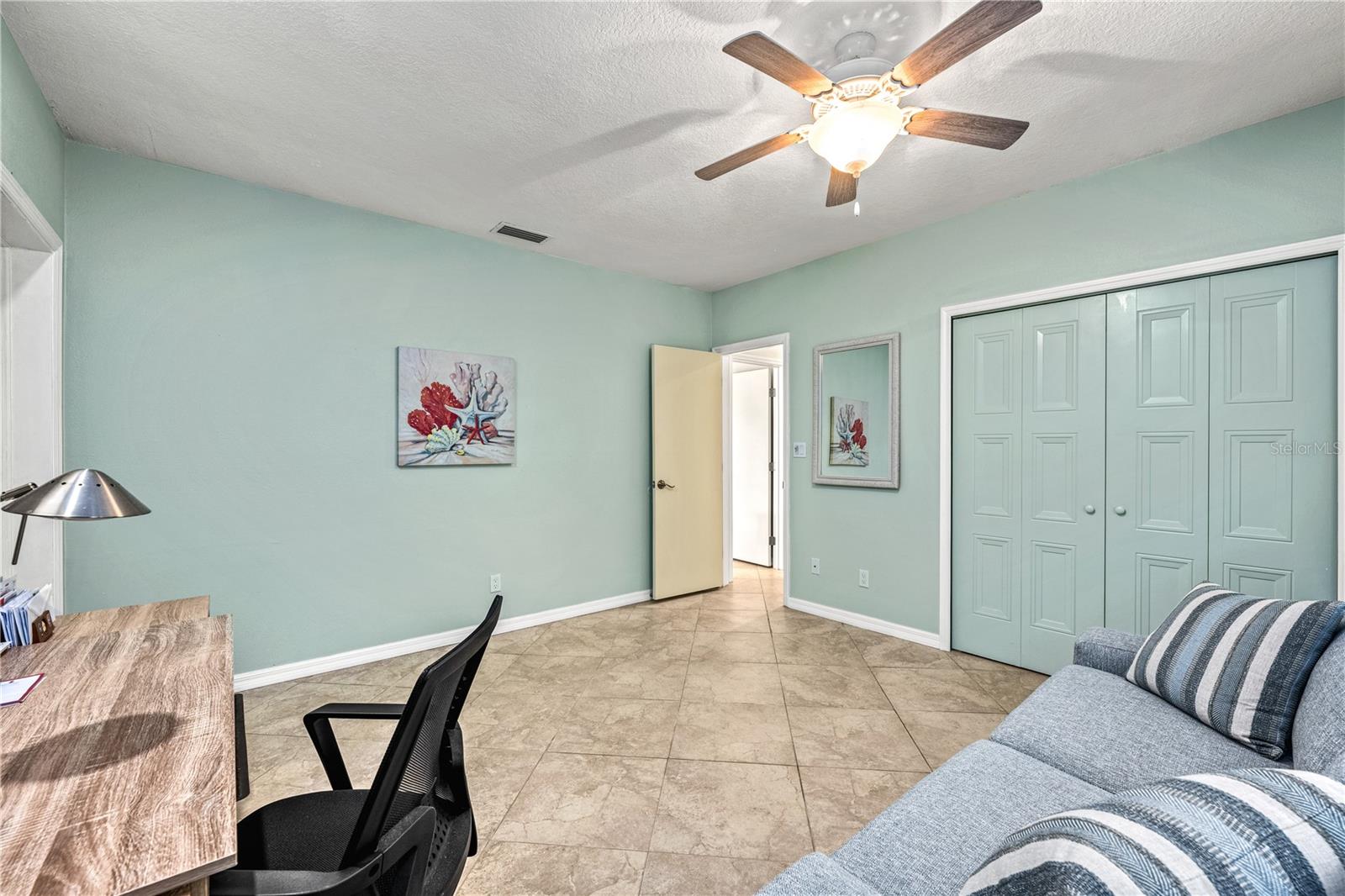 1320 MOONMIST DR #B-11, SARASOTA, FL, 34242