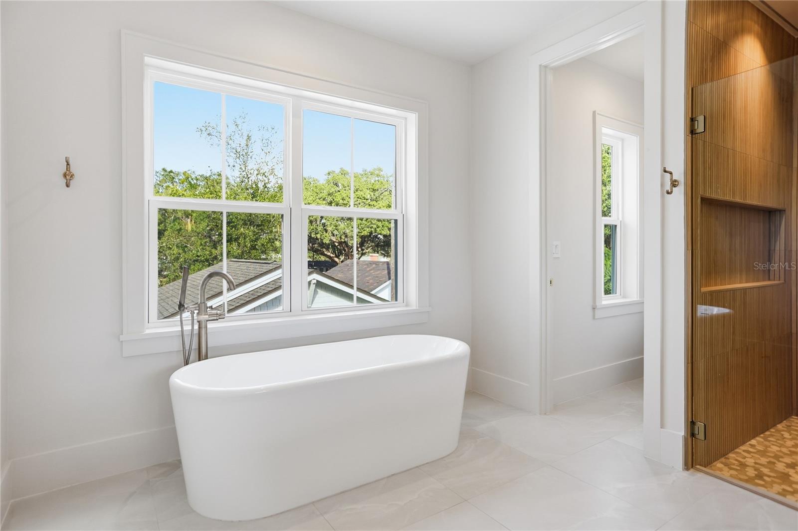 9 E NEWELL ST, WINTER GARDEN, FL, 34787