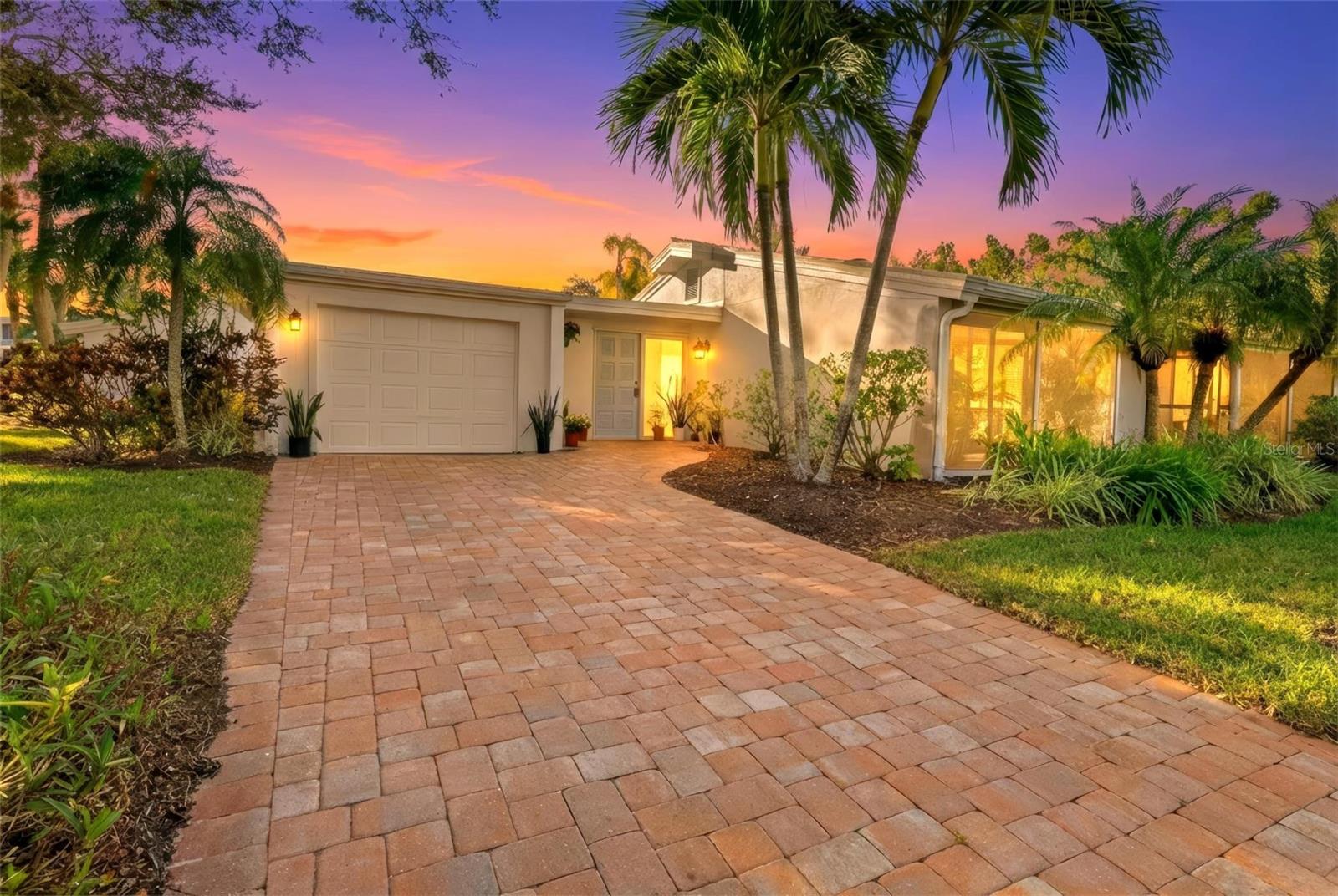 237 HOURGLASS WAY #V6, SARASOTA, FL, 34242