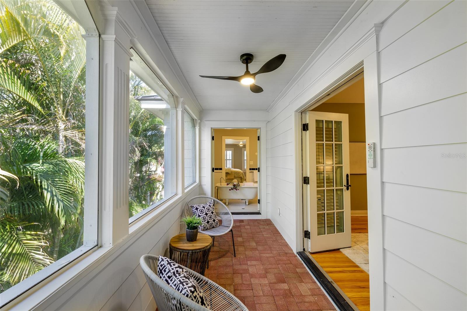 TB8467265 Property Photo