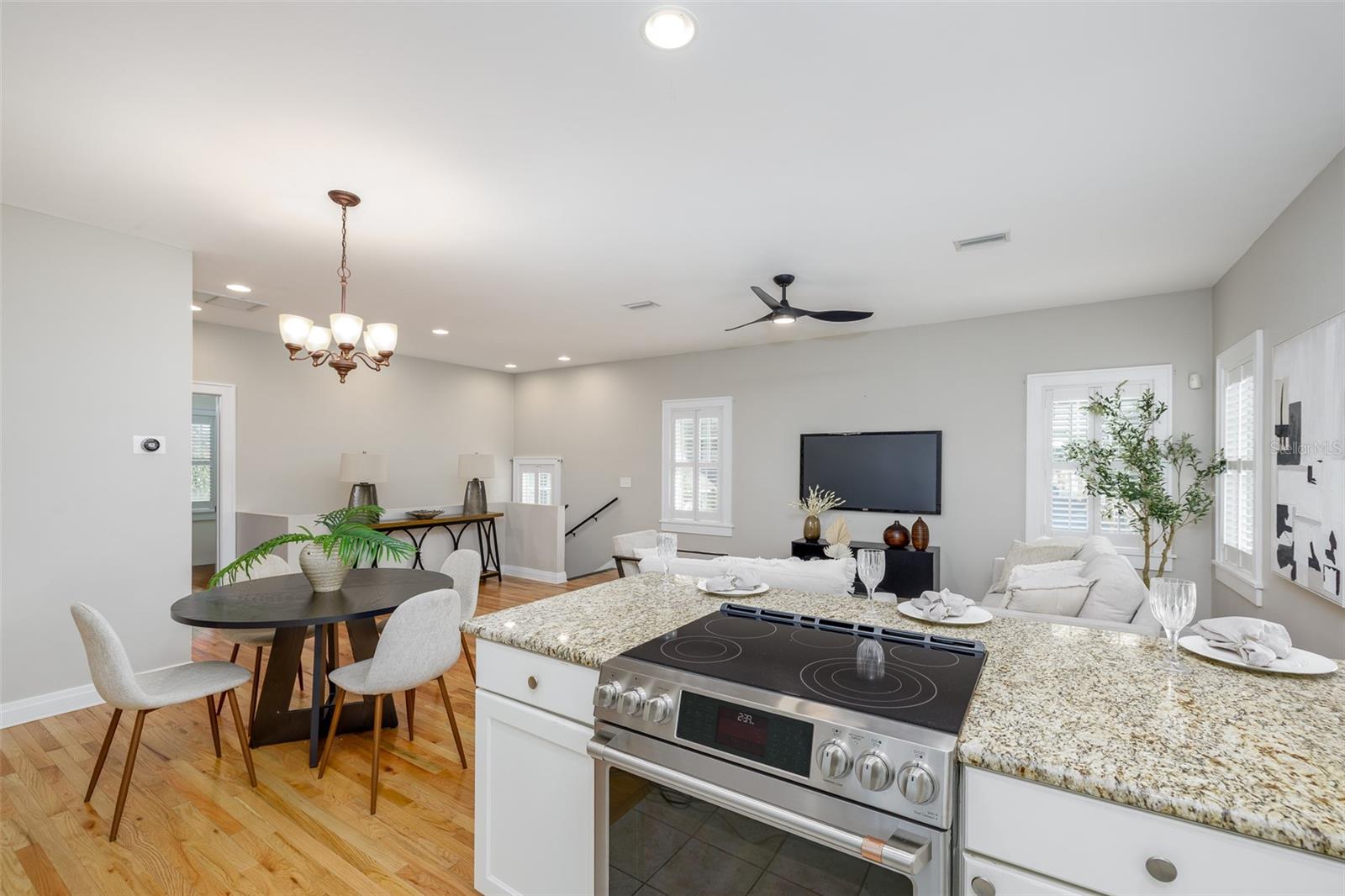 TB8467265 Property Photo