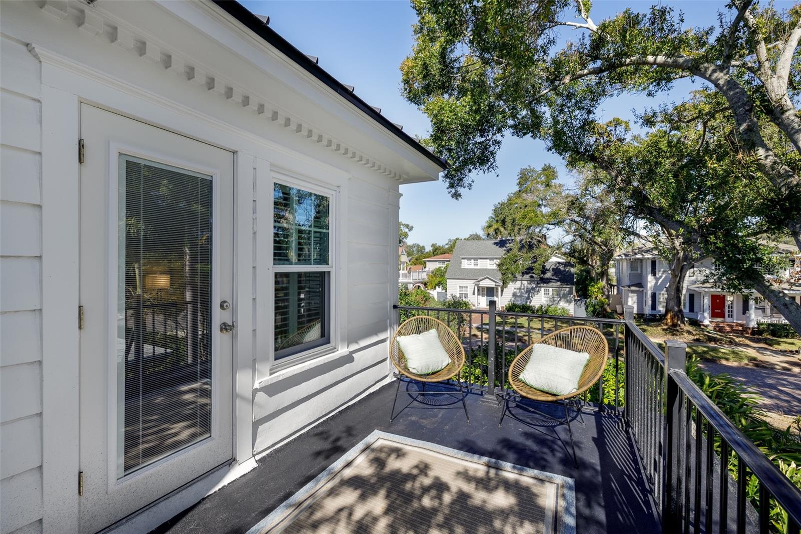 TB8467265 Property Photo