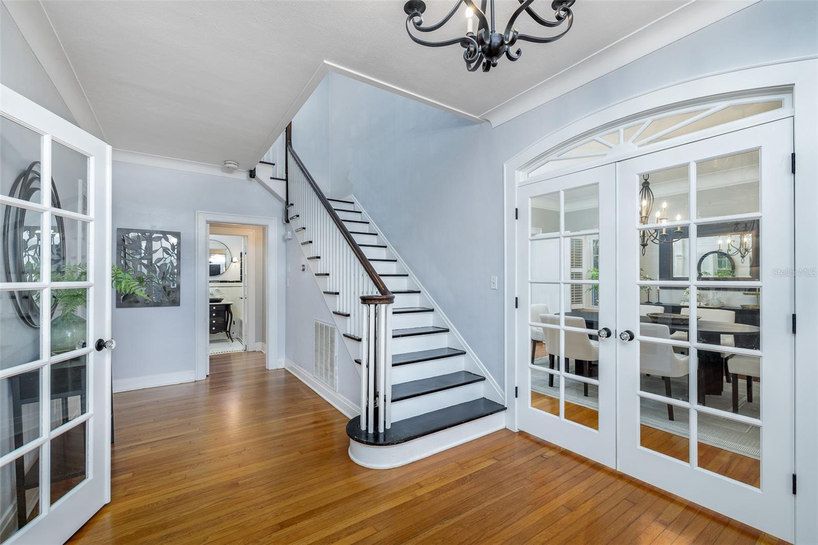 TB8467265 Property Photo