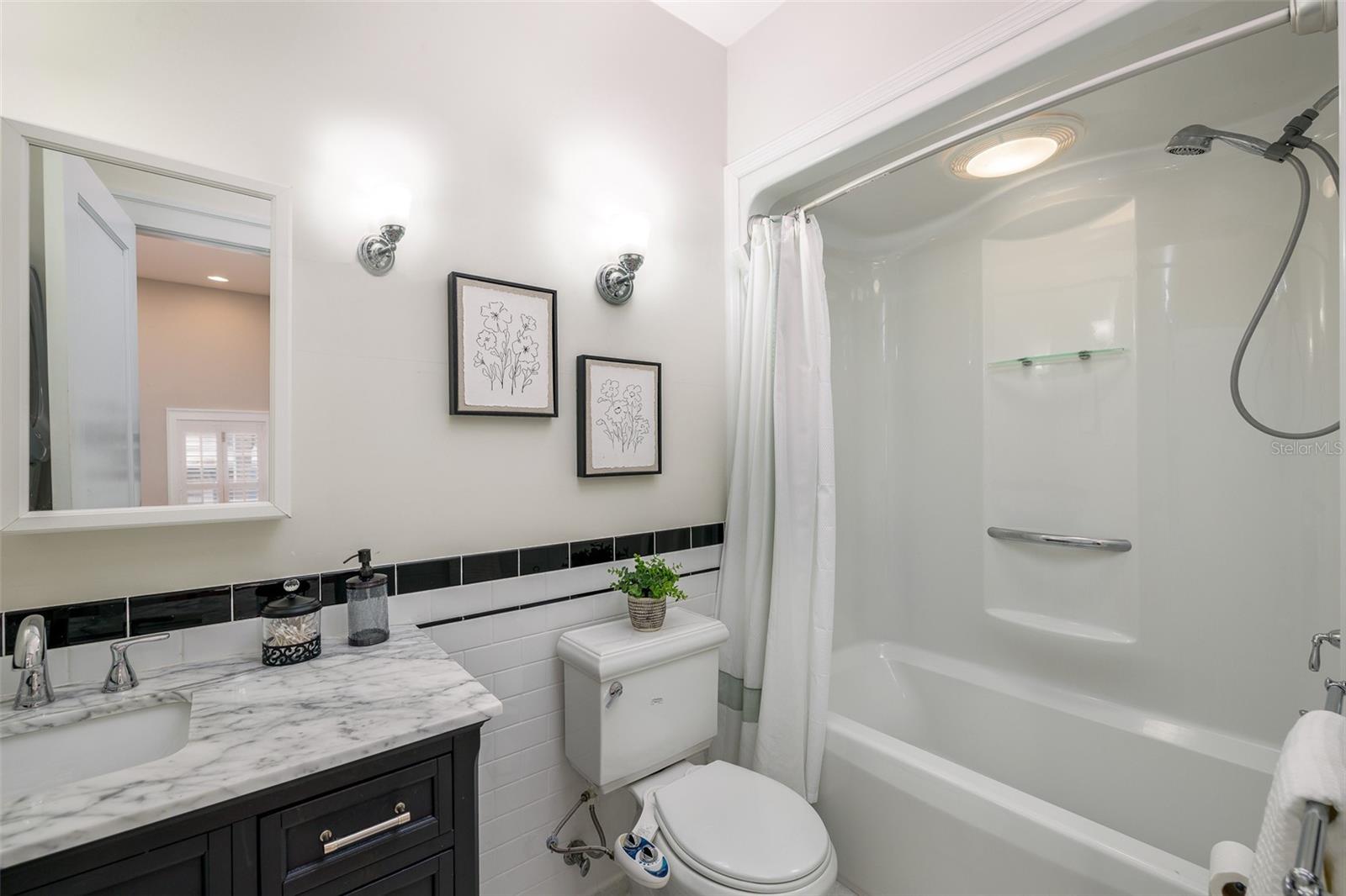 TB8467265 Property Photo