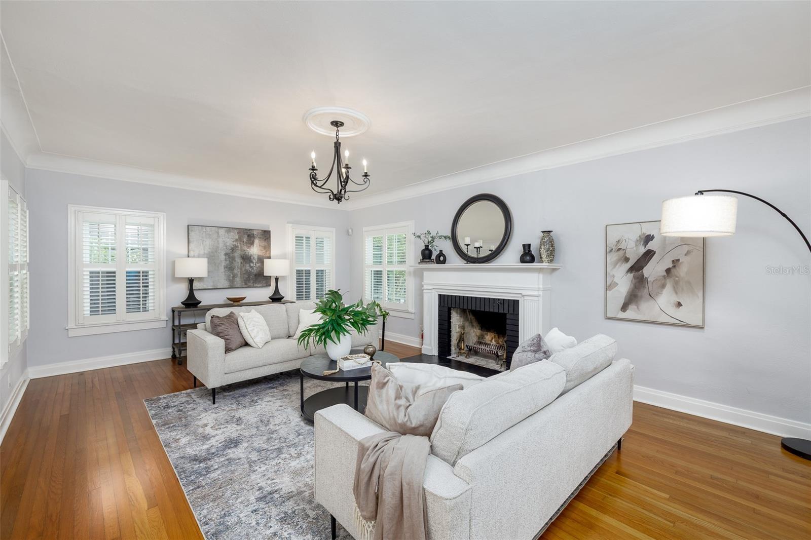 TB8467265 Property Photo