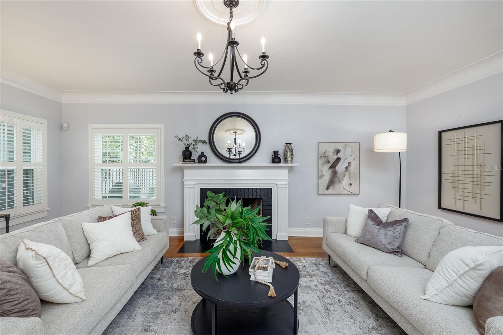 TB8467265 Property Photo