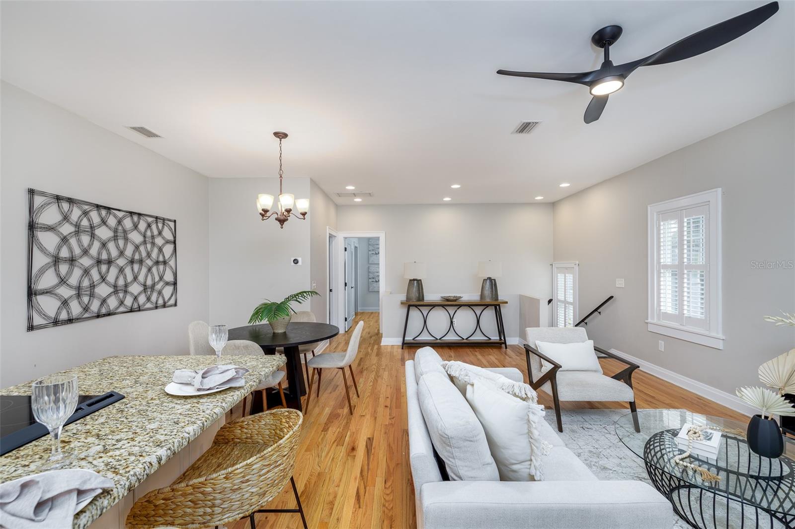 TB8467265 Property Photo