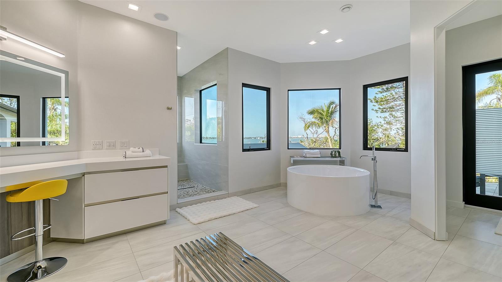 A4679306 Property Photo