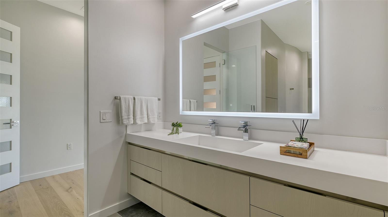 A4679306 Property Photo