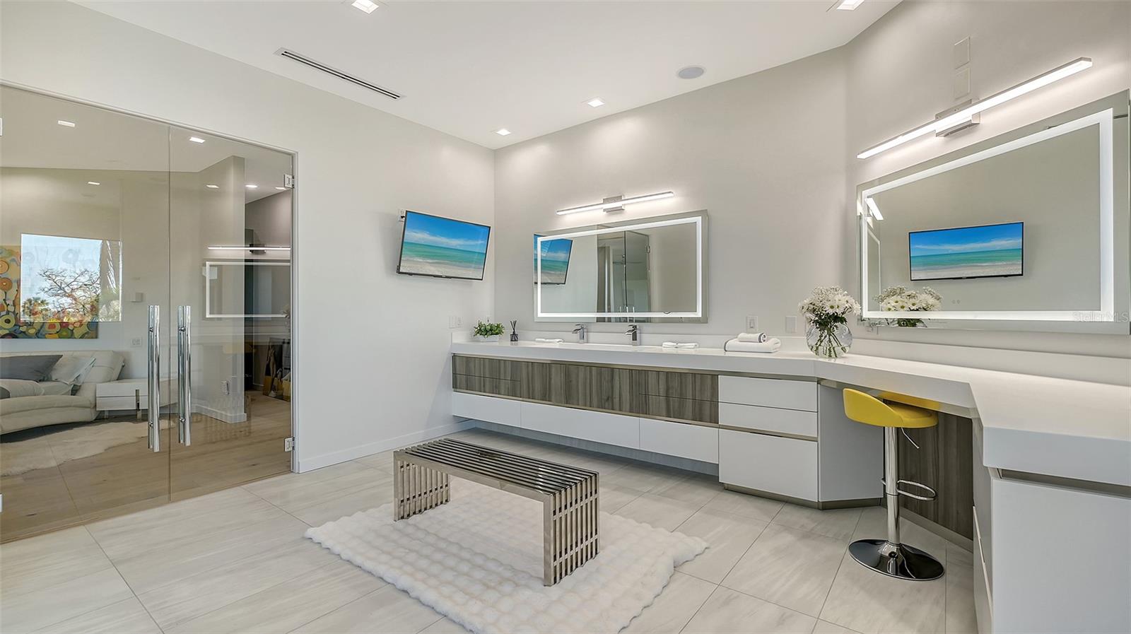 A4679306 Property Photo