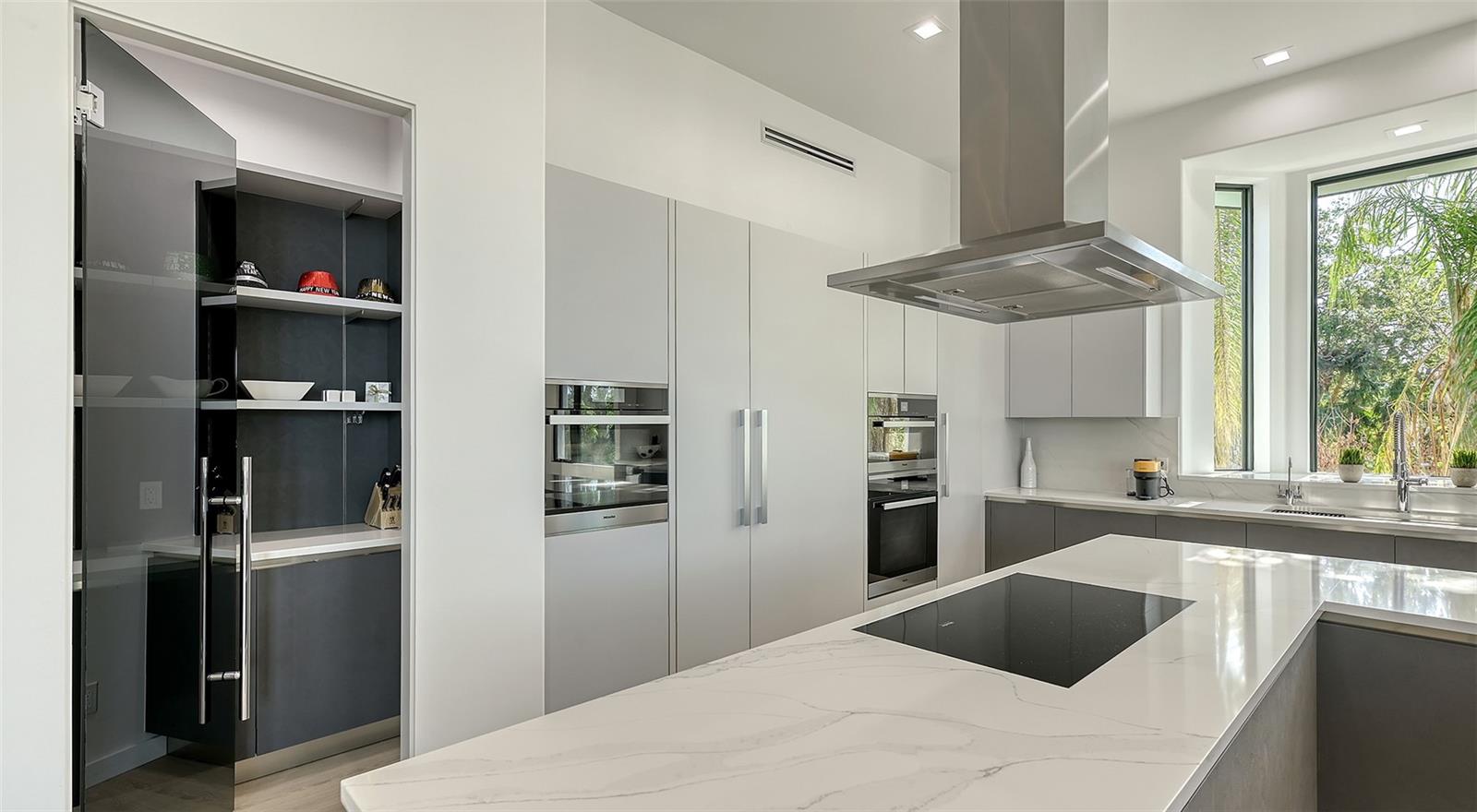 A4679306 Property Photo