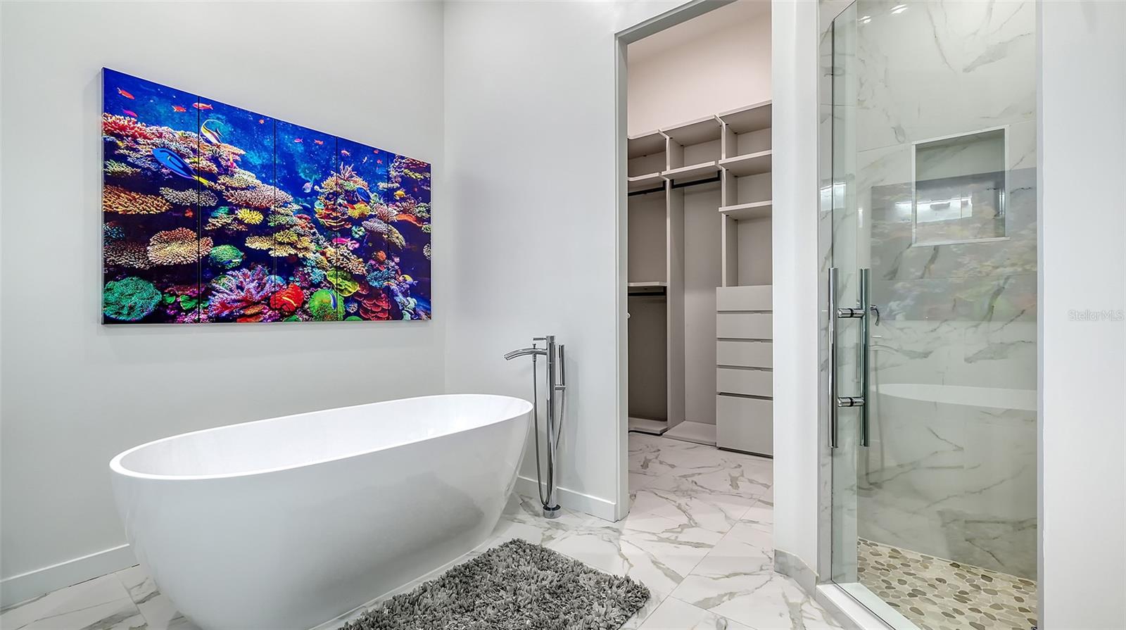 A4679306 Property Photo