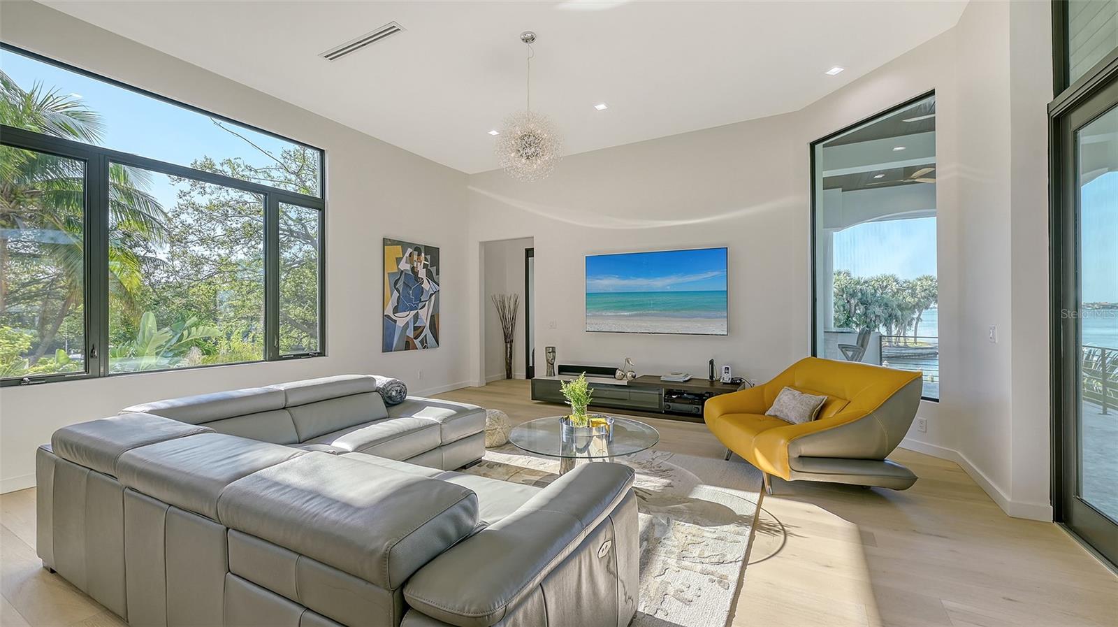 A4679306 Property Photo