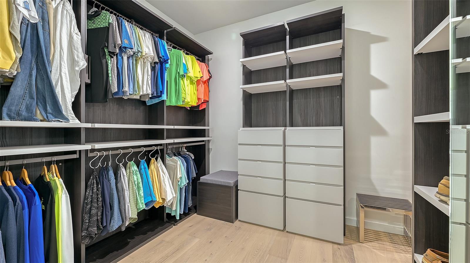 A4679306 Property Photo