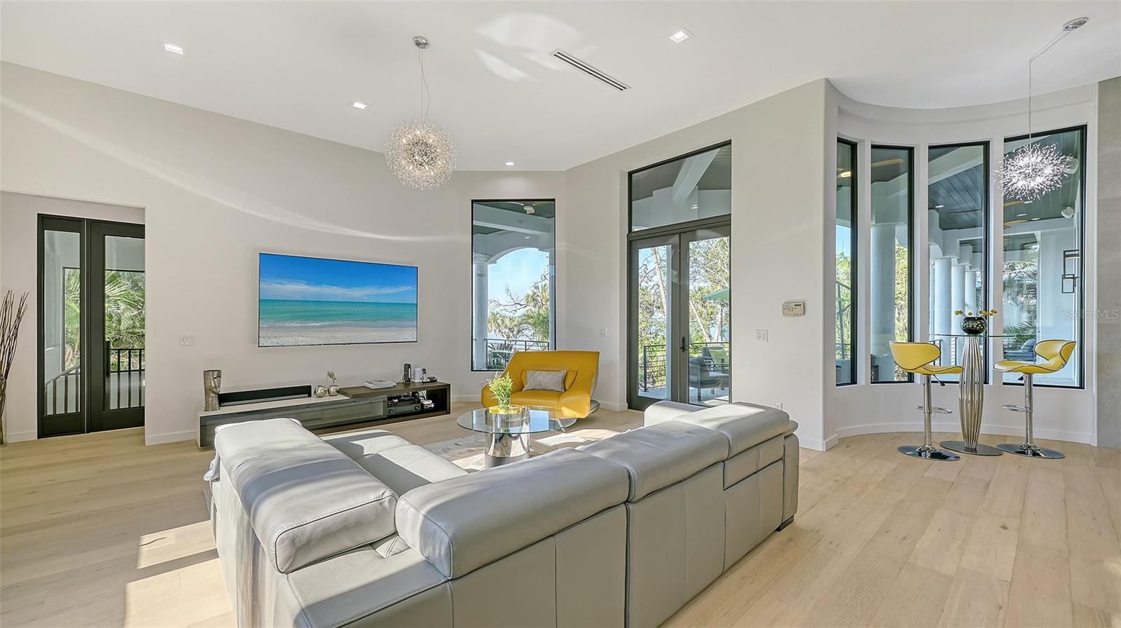 A4679306 Property Photo