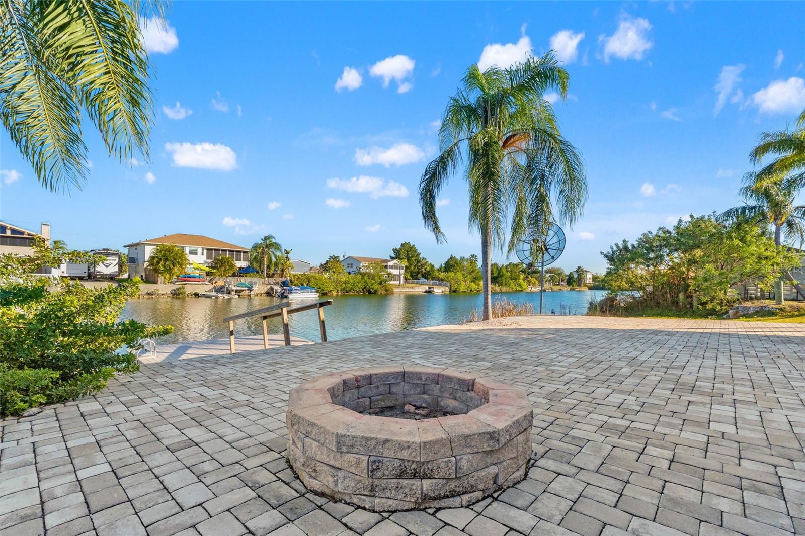Fire pit