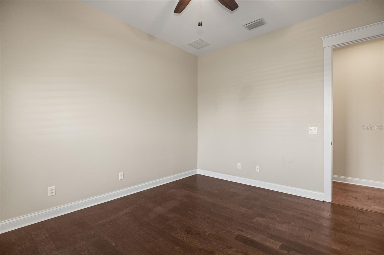 4th Bedroom (2nd Floor)