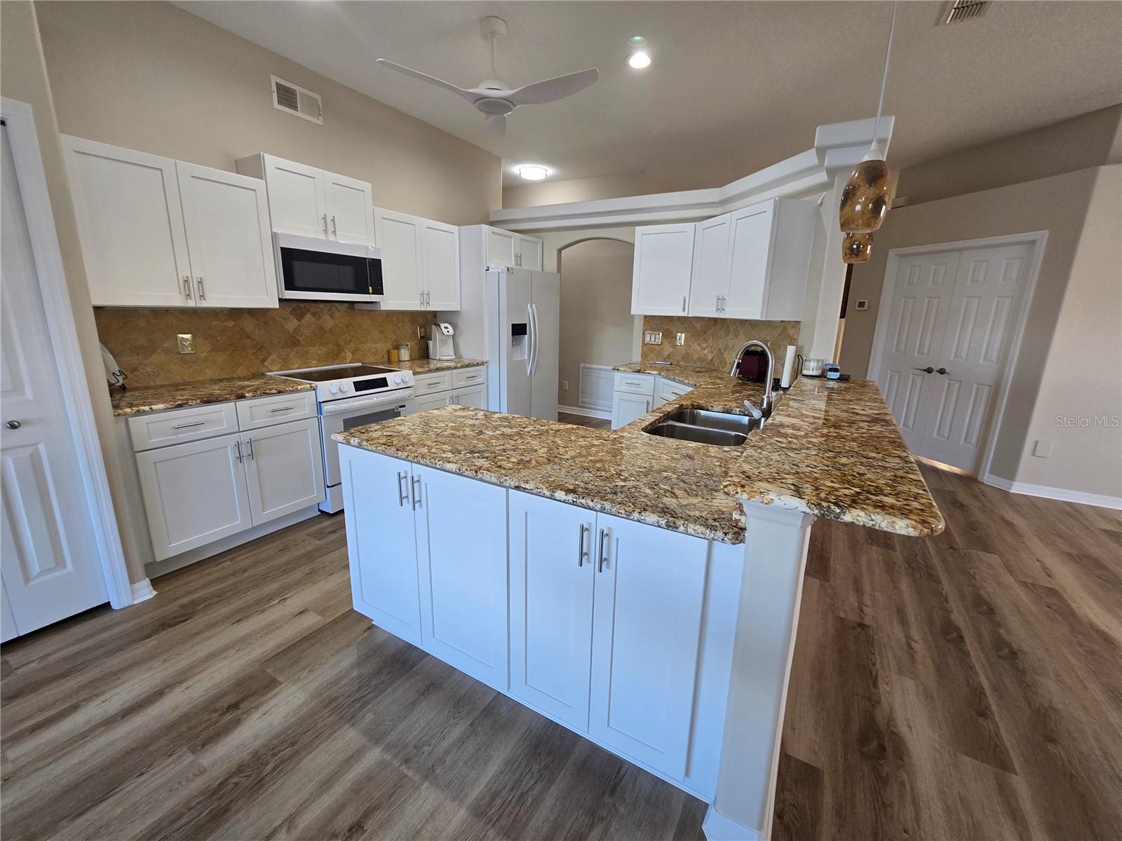 2498 RUSK CT, DELTONA, FL, 32738