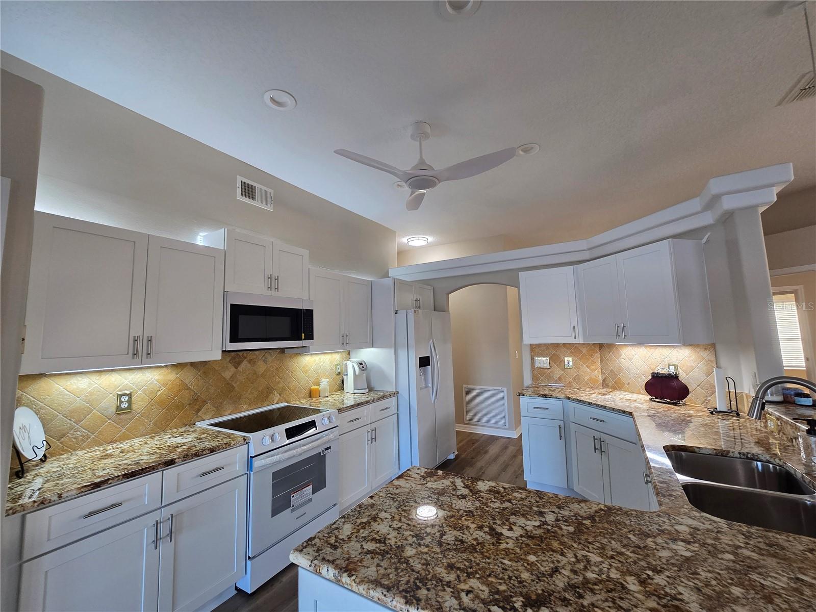 2498 RUSK CT, DELTONA, FL, 32738