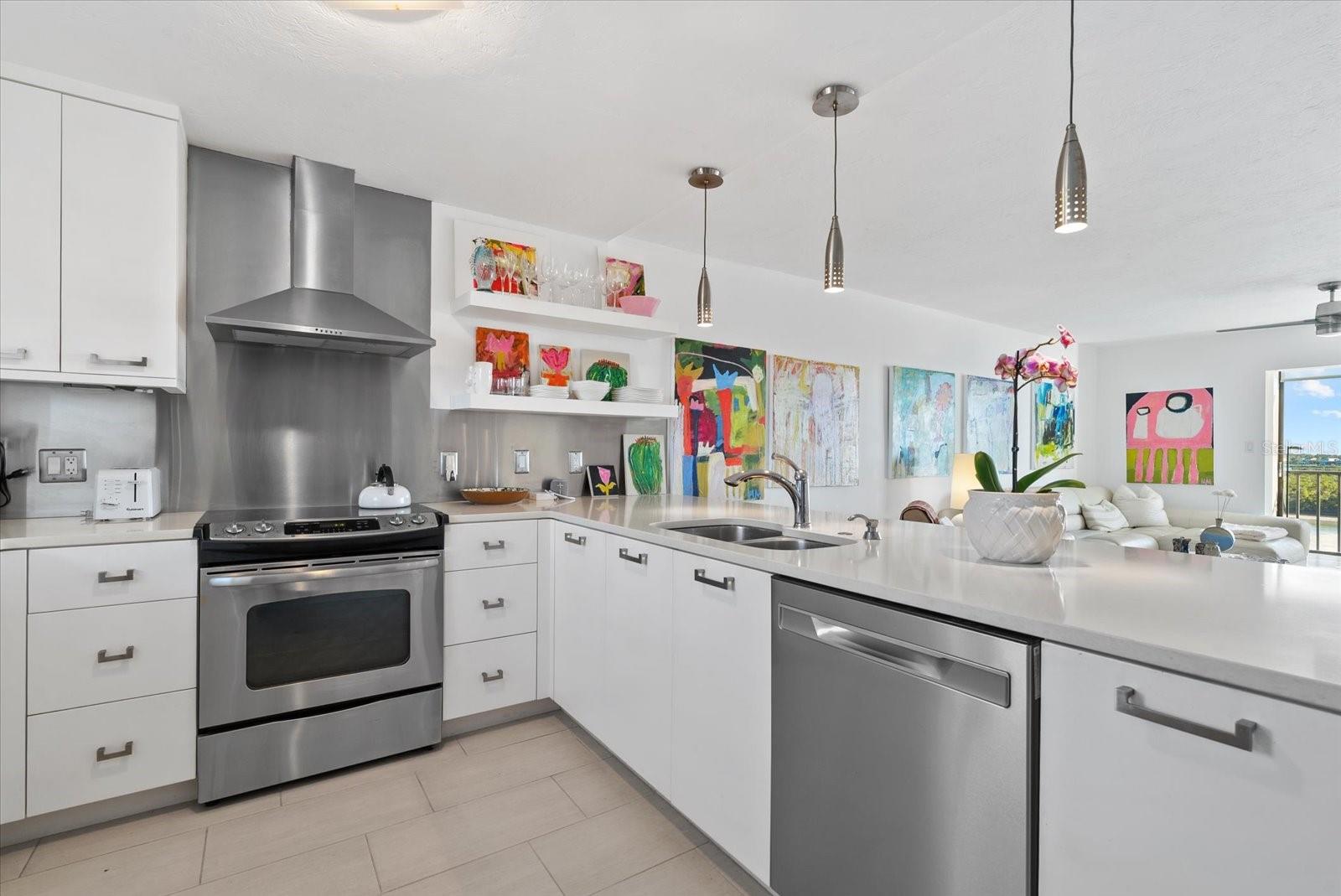 9393 MIDNIGHT PASS RD #606, SARASOTA, FL, 34242