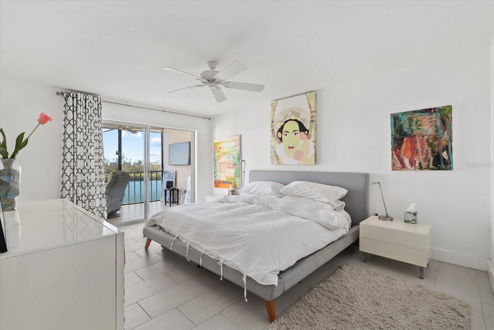 9393 MIDNIGHT PASS RD #606, SARASOTA, FL, 34242