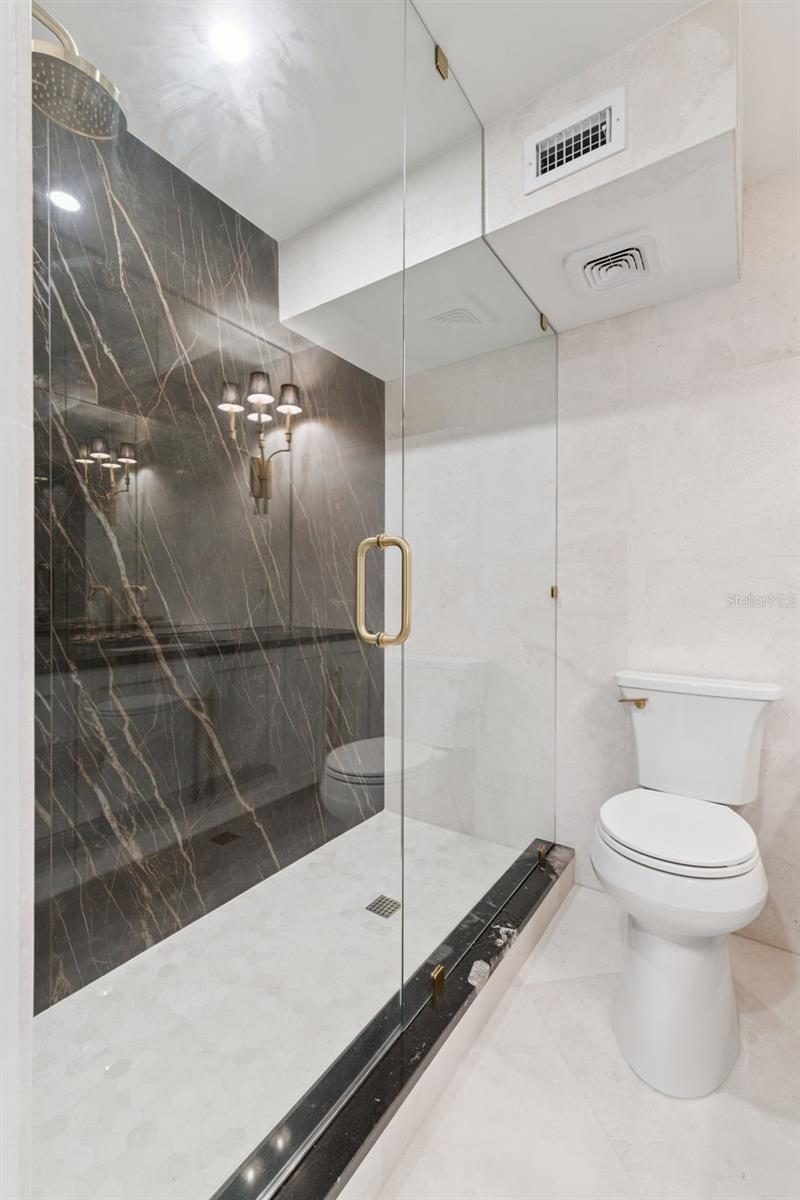 100 S INTERLACHEN AVE #404, WINTER PARK, FL, 32789