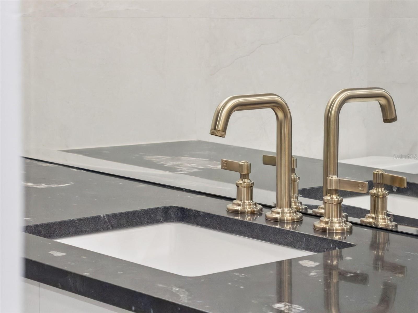 100 S INTERLACHEN AVE #404, WINTER PARK, FL, 32789