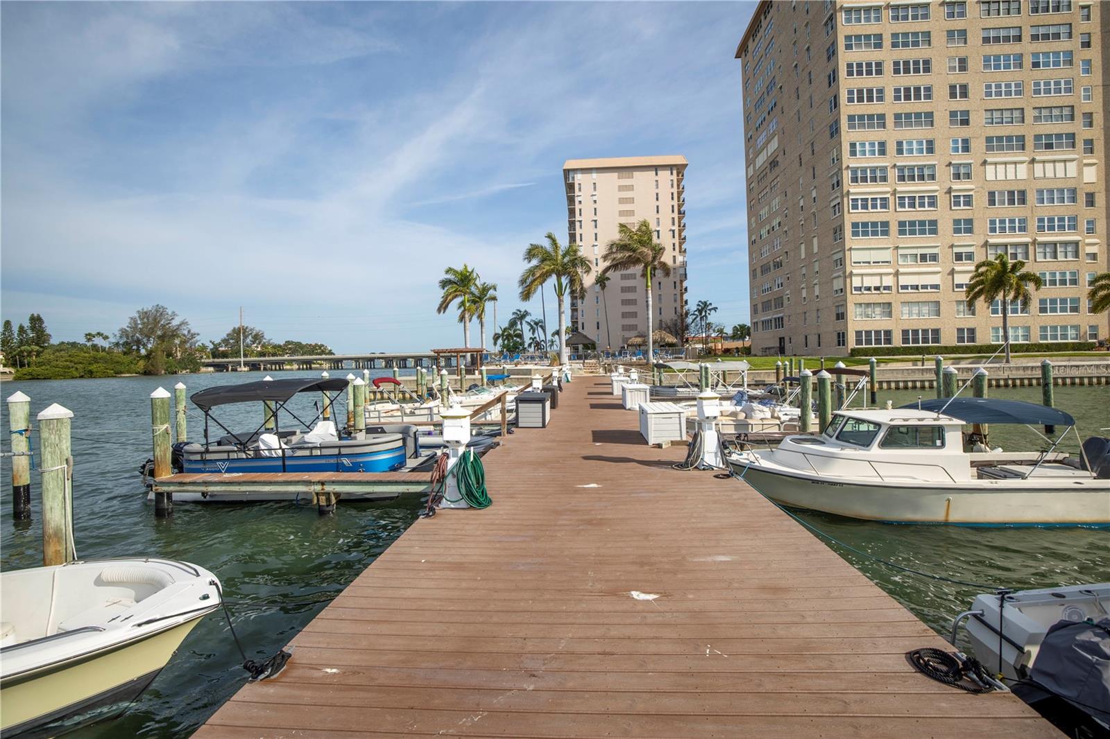 5108 BRITTANY DR S #405, ST PETERSBURG, FL, 33715