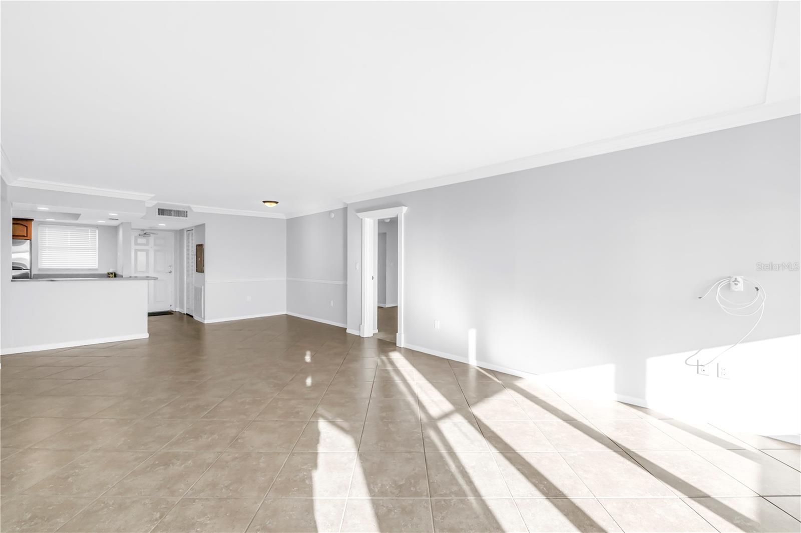 5108 BRITTANY DR S #405, ST PETERSBURG, FL, 33715