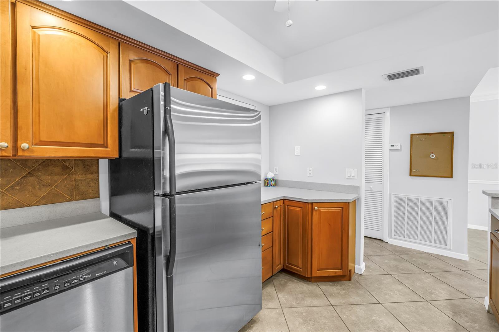 5108 BRITTANY DR S #405, ST PETERSBURG, FL, 33715