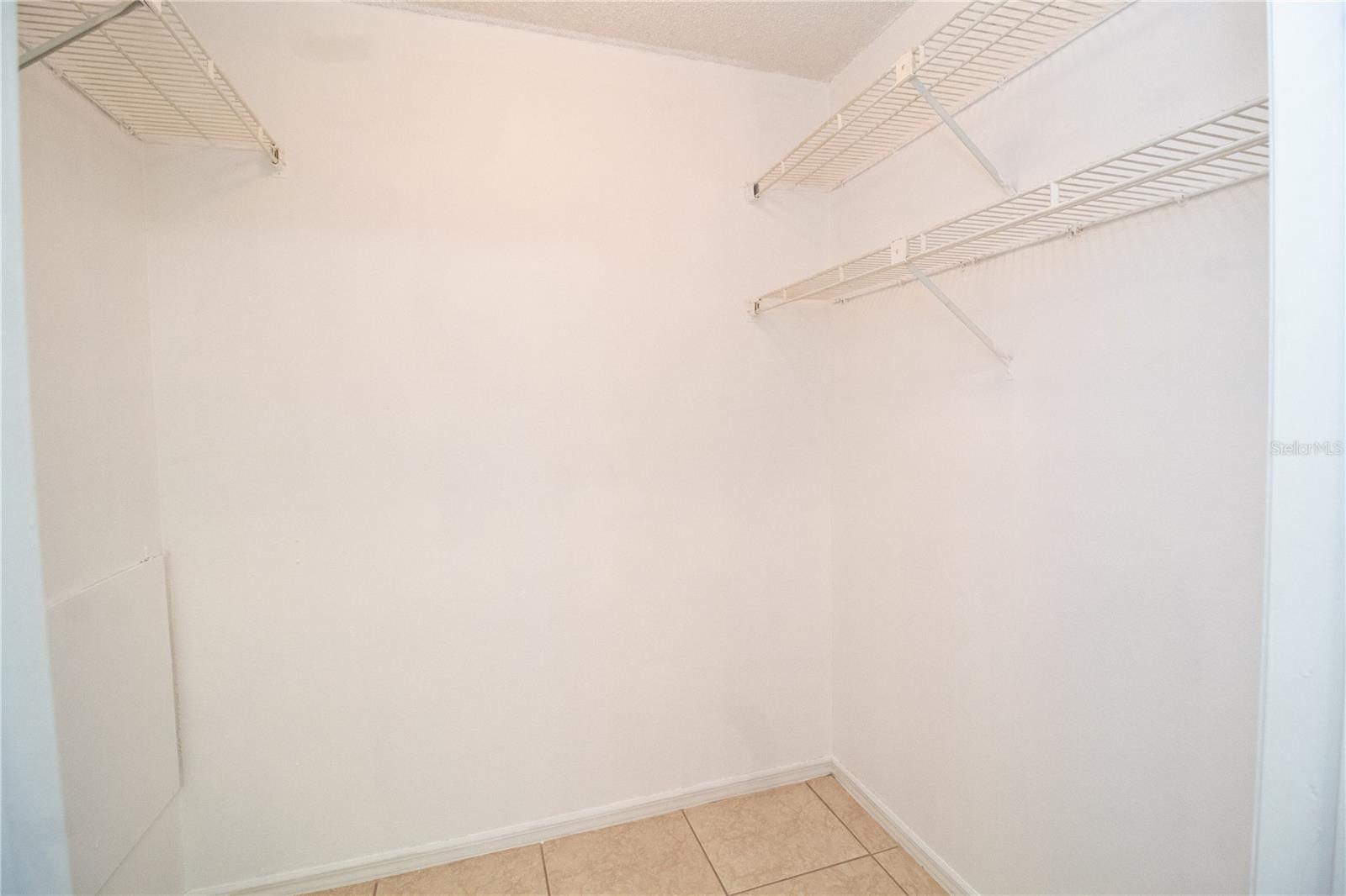 2304 CLUBSIDE DR #2304, LONGWOOD, FL, 32779