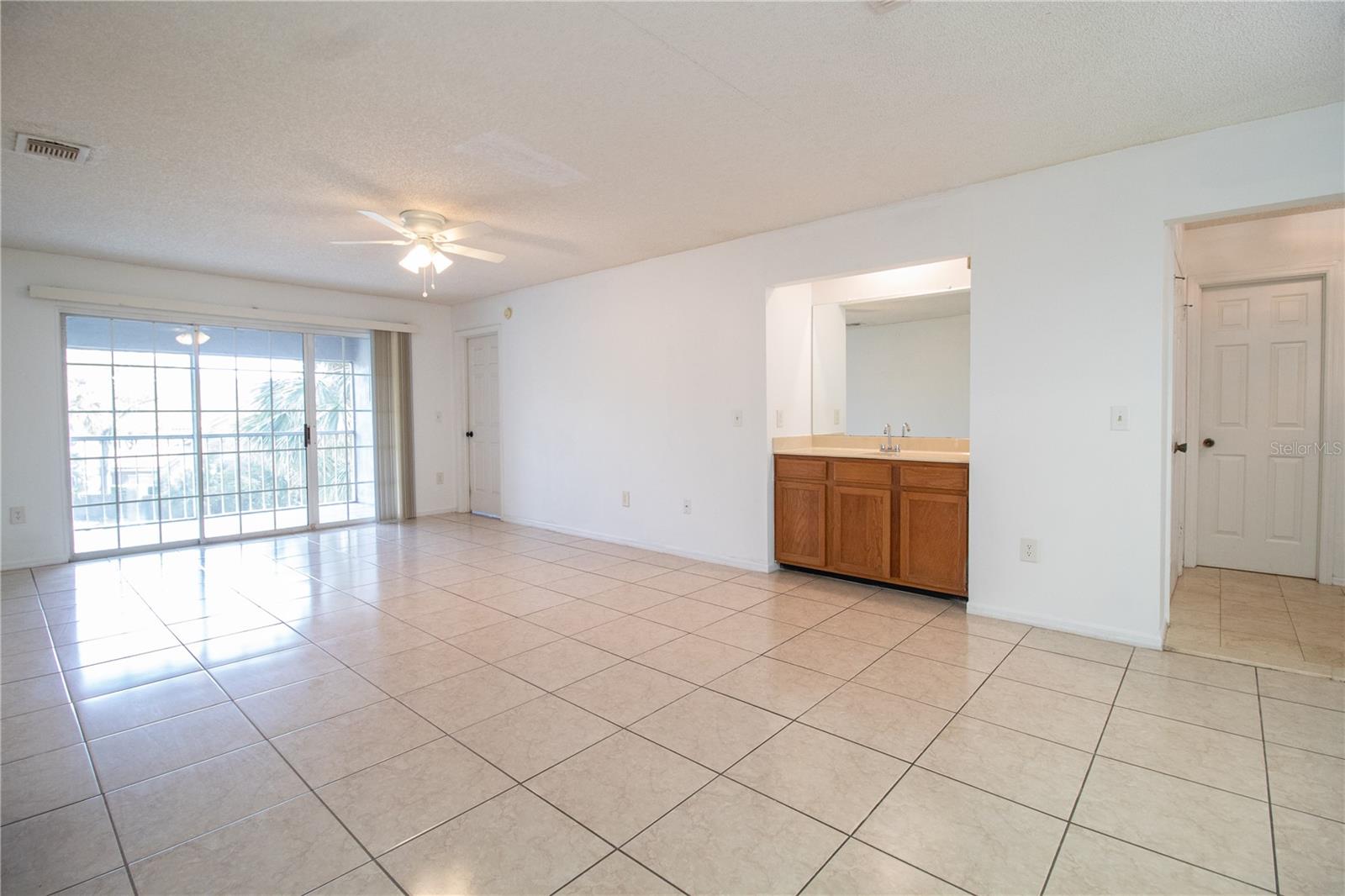 2304 CLUBSIDE DR #2304, LONGWOOD, FL, 32779