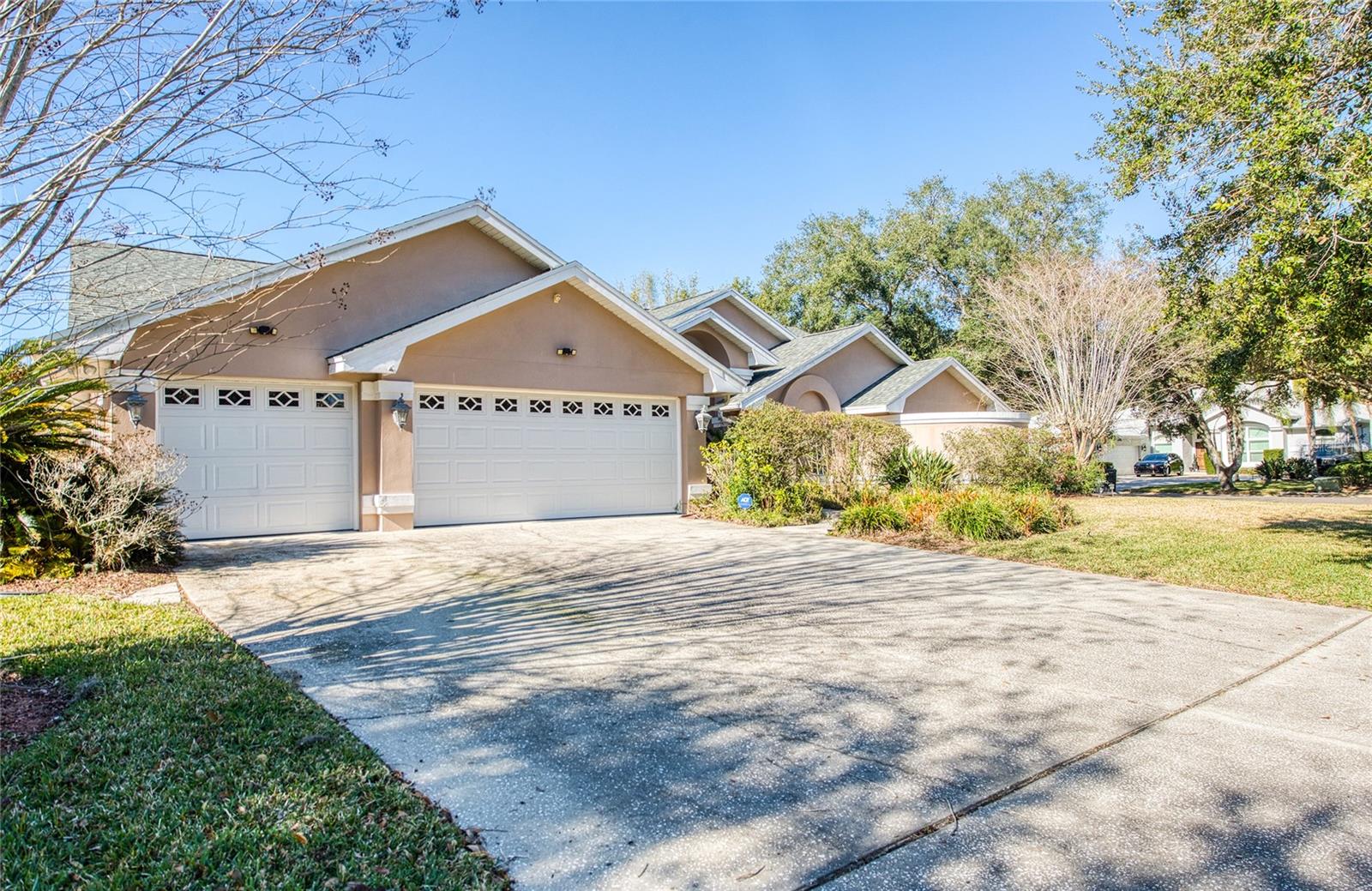 4901 HALLSTEAD WAY, TAMPA, FL, 33647