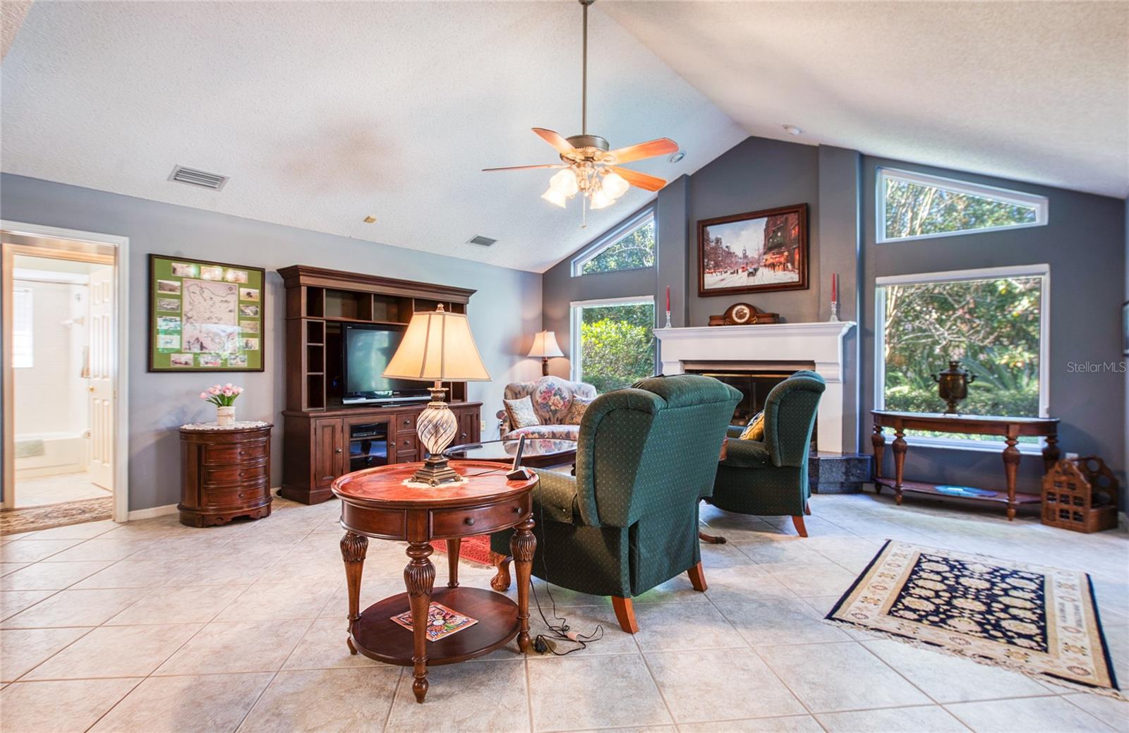 4901 HALLSTEAD WAY, TAMPA, FL, 33647